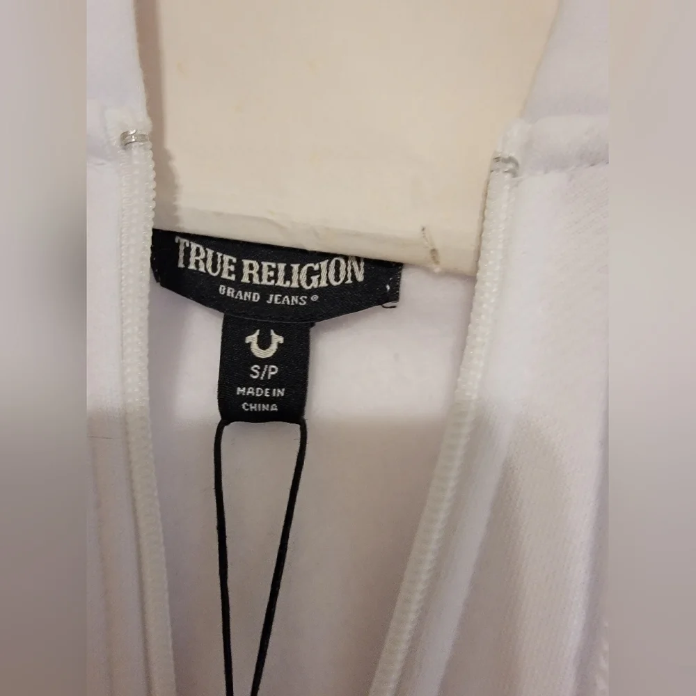 True Religion zipup - Picture 4 of 6